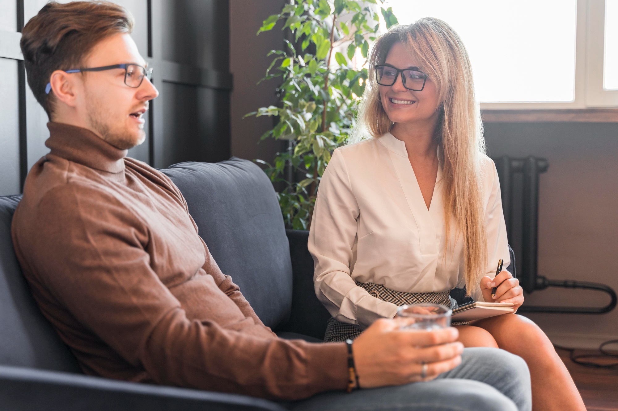 Samtale med sexolog om pornoafhængighed – SexologCenter Danmark, Grønland, Færøerne